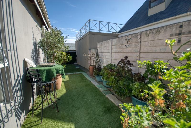 3 Bedroom Property for Sale in Gordons Bay Western Cape